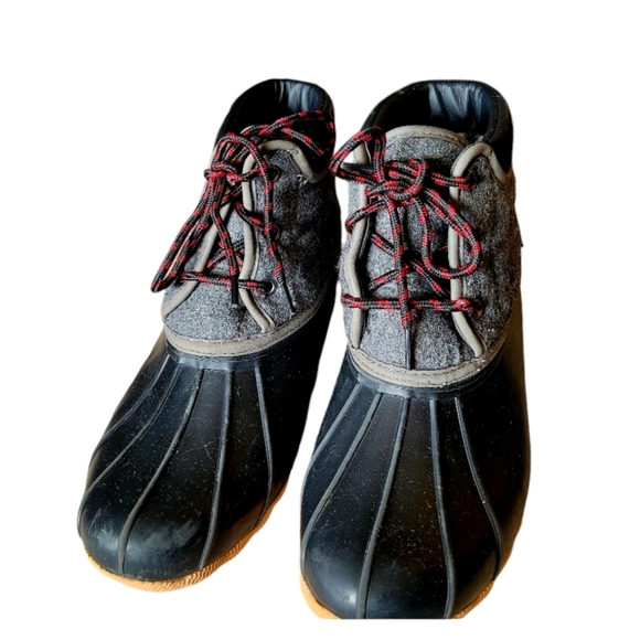 Skecher Duck Rain Ankle Boots Booties Gray and Black Waterproof Size 10 Lace Up - Picture 3 of 8